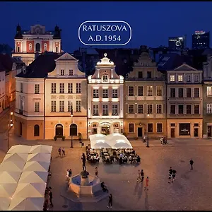 Ratuszova Stary Rynek Old Market Square Premium & Restaurant Ad 1954 Appartement