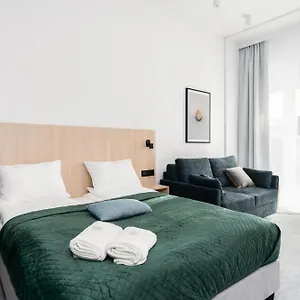 Apartment Citycenter Sauna & Fitness Podgorna By Renters Prestige, Poznan